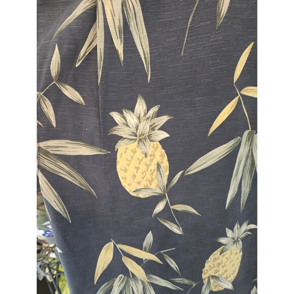 Tommy Bahama 100% Silk Pineapple & Palm Short Sleeve Shirt Men's Large Blue - Picture 8 of 9